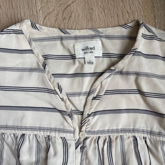 Aritzia dress - Picture 4 of 4